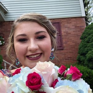 Meet your Posher, Katelyn